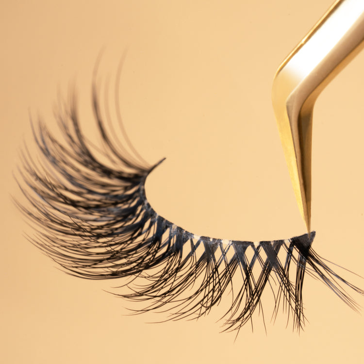 Summer Lashes Collection - Youmi Beauty